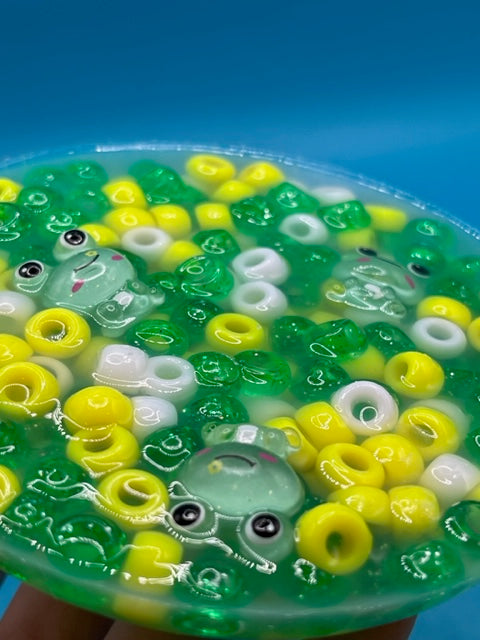 Frog Charm Silicone Picking Pad for Skin Picking, Dermatillomania, Picking Fidget, Picking Toy, Anxiety Relief, Fidget Picker